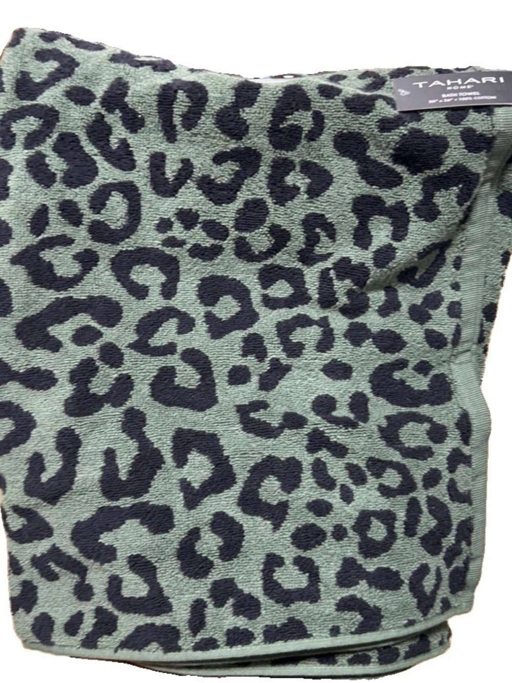 Tahari Green and Black Animal Print Bath Towels 30”x56”